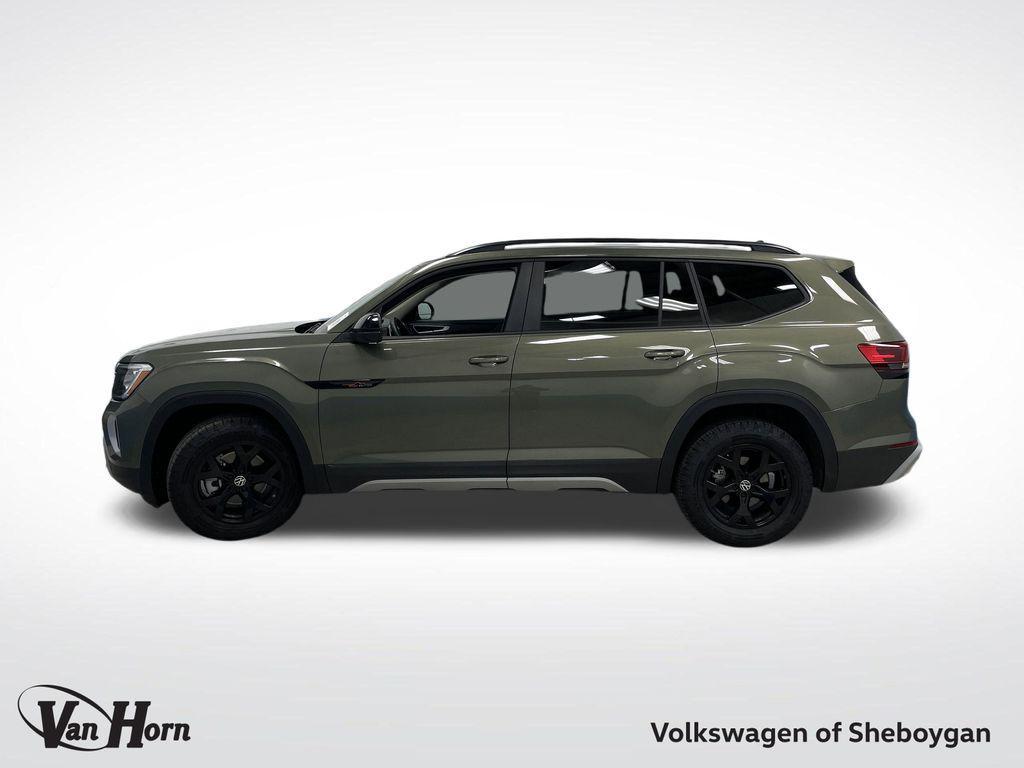 used 2024 Volkswagen Atlas car, priced at $37,954