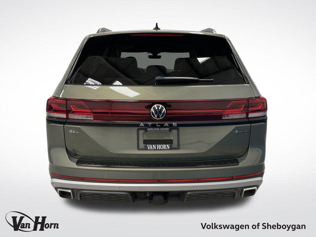 used 2024 Volkswagen Atlas car, priced at $37,954