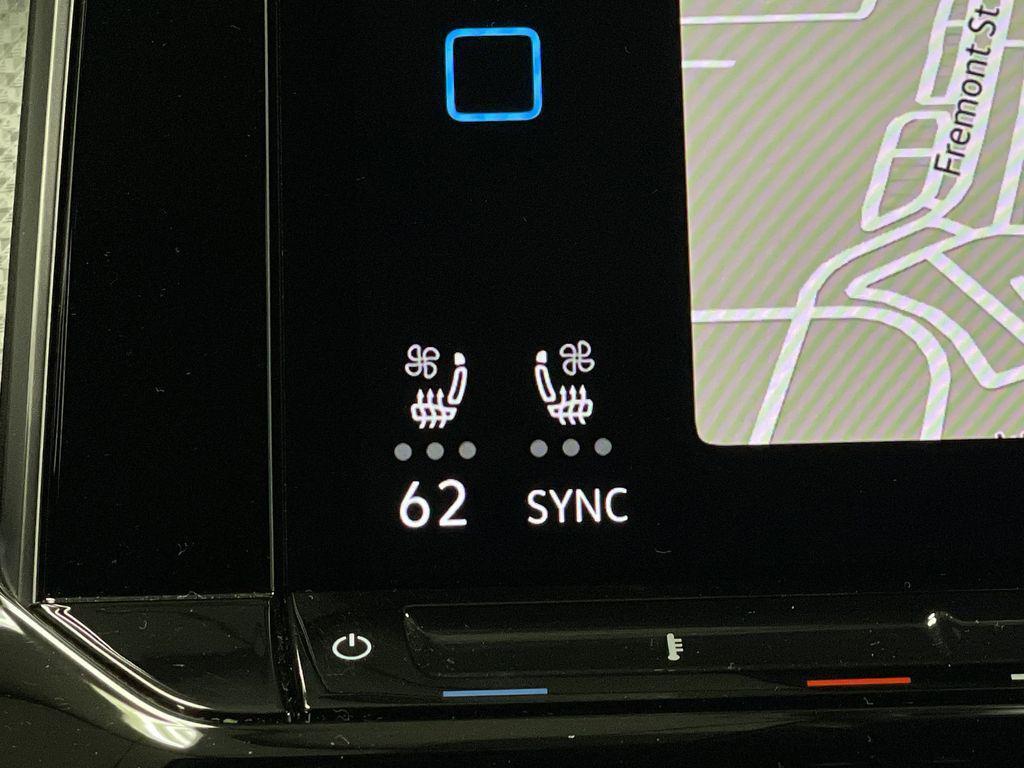 used 2024 Volkswagen Atlas car, priced at $37,954