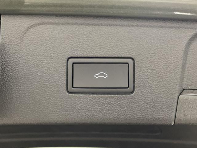 used 2024 Volkswagen Atlas car, priced at $45,876