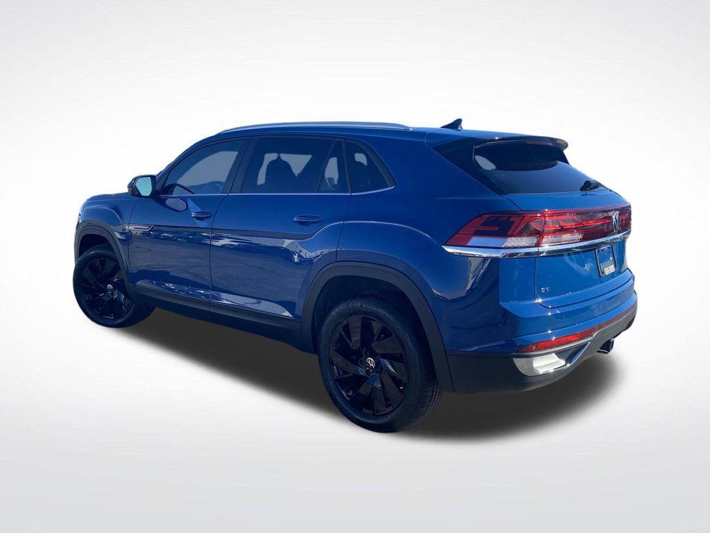 new 2026 Volkswagen Atlas Cross Sport car, priced at $45,810