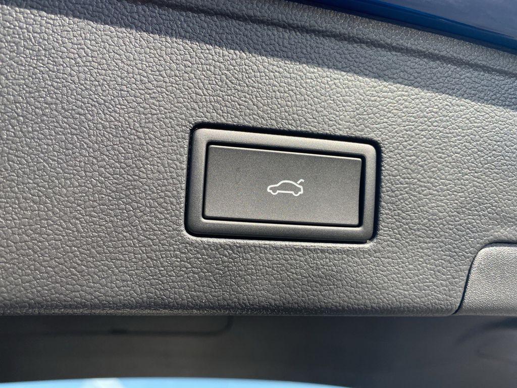 new 2026 Volkswagen Atlas Cross Sport car, priced at $45,810