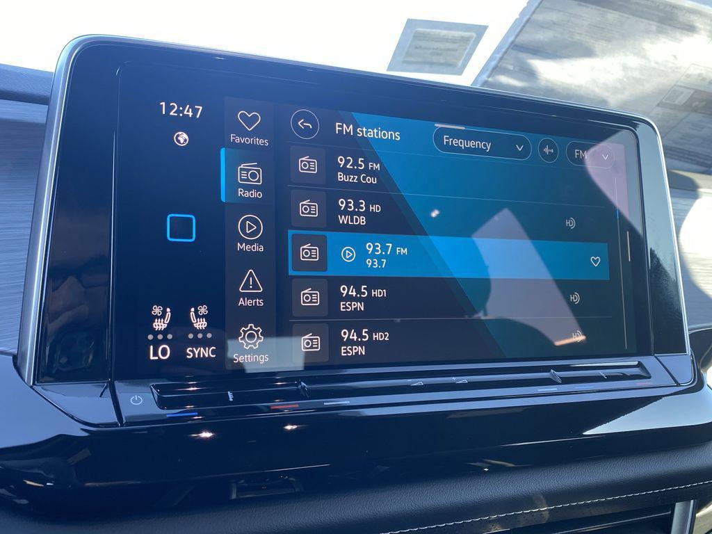 new 2026 Volkswagen Atlas Cross Sport car, priced at $45,810