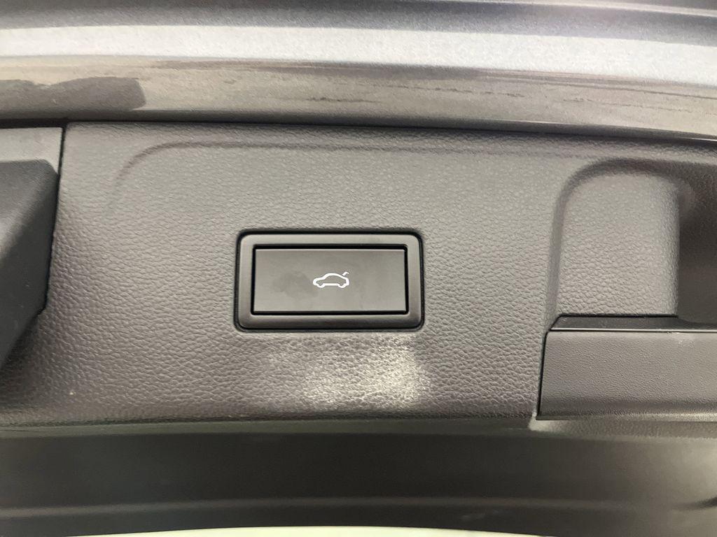 used 2018 Volkswagen Atlas car, priced at $16,772