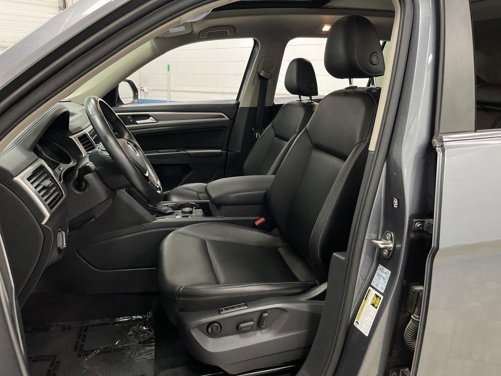 used 2018 Volkswagen Atlas car, priced at $16,772