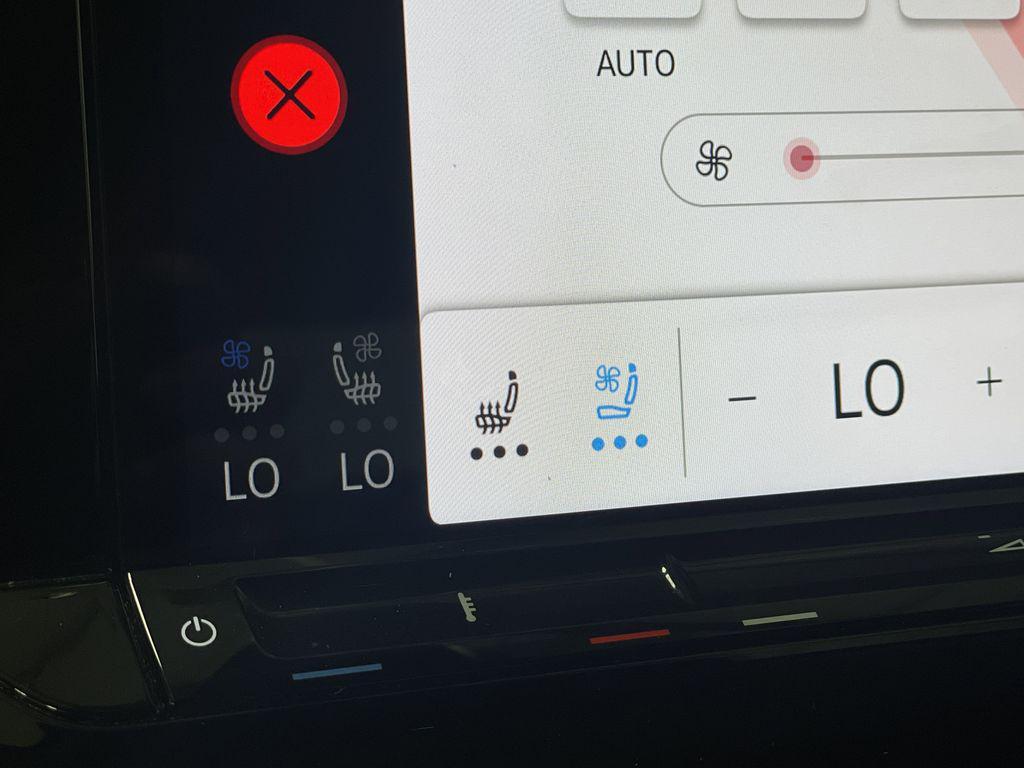 used 2024 Volkswagen Atlas car, priced at $35,782