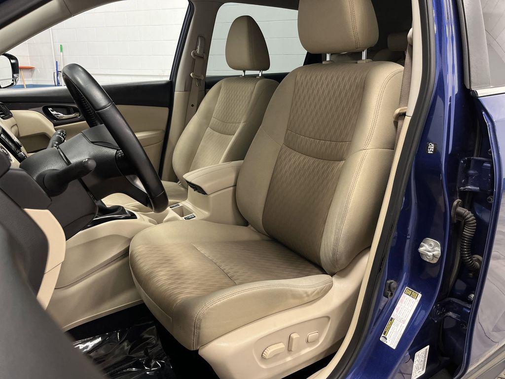 used 2020 Nissan Rogue car, priced at $18,818