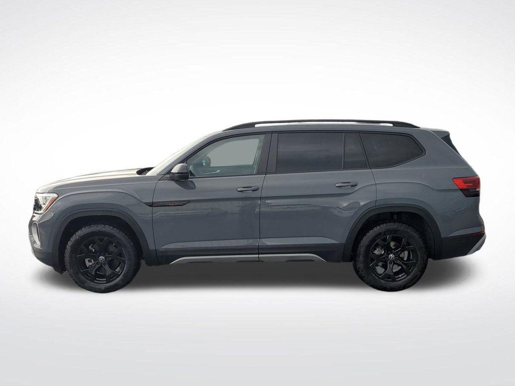 new 2025 Volkswagen Atlas car, priced at $41,987