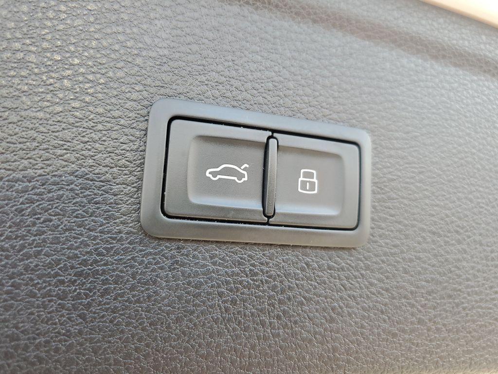 used 2018 Audi Q5 car, priced at $13,089