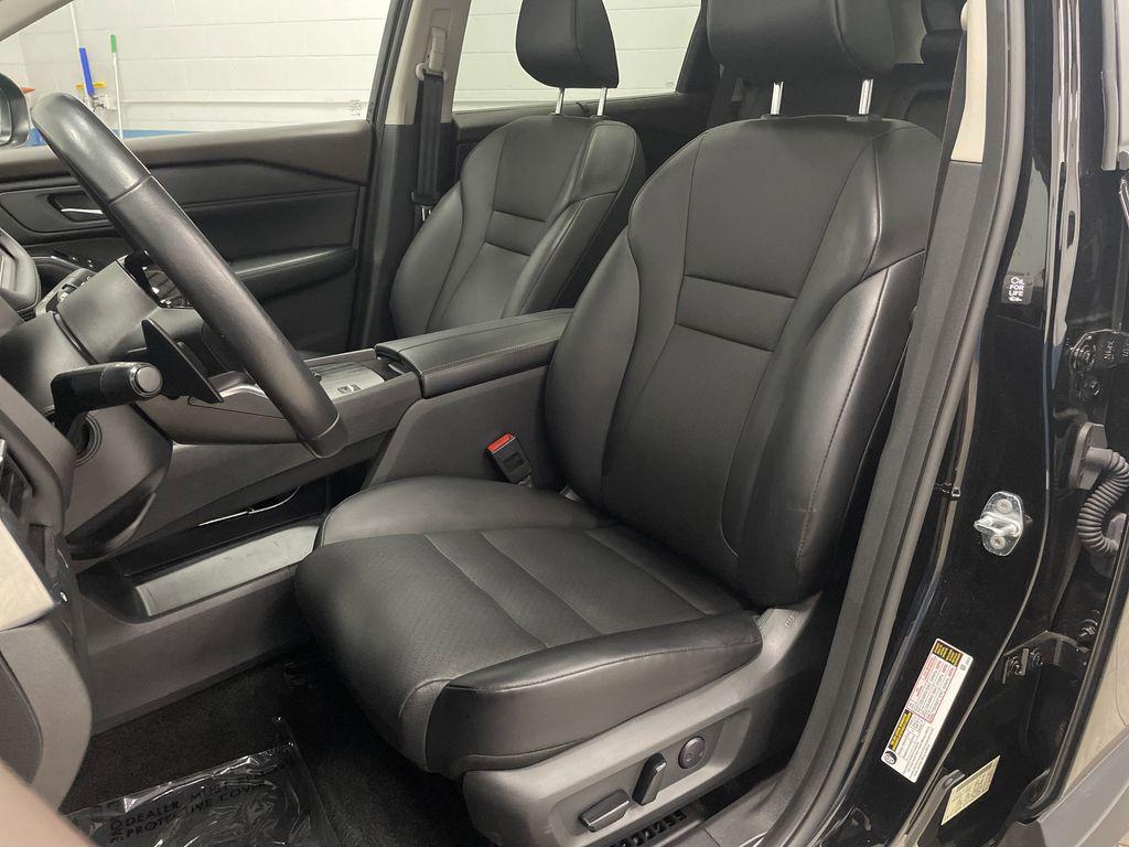 used 2023 Nissan Rogue car, priced at $22,405
