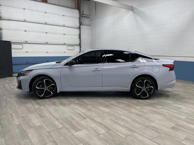 used 2023 Nissan Altima car, priced at $25,992