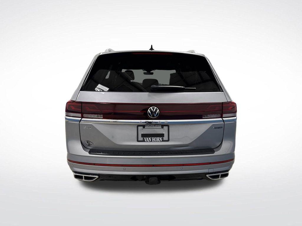 used 2024 Volkswagen Atlas car, priced at $38,223
