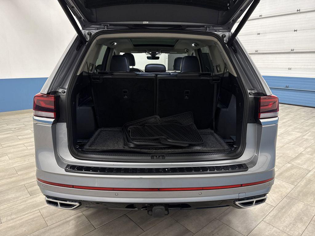 used 2024 Volkswagen Atlas car, priced at $38,223