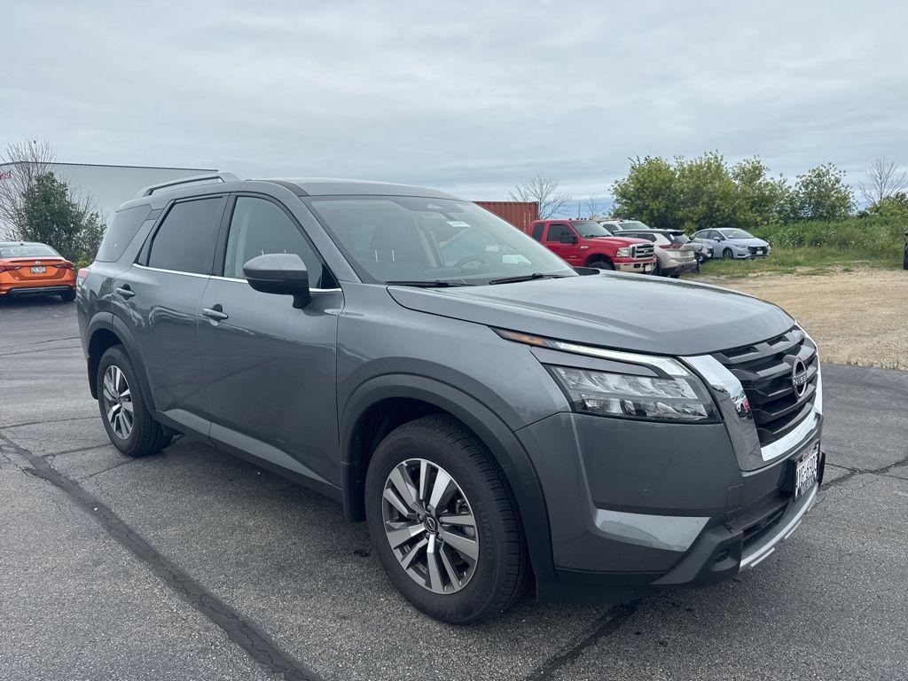 used 2025 Nissan Pathfinder car, priced at $39,866
