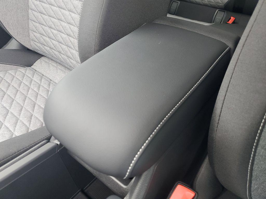 new 2025 Volkswagen Tiguan car, priced at $31,148