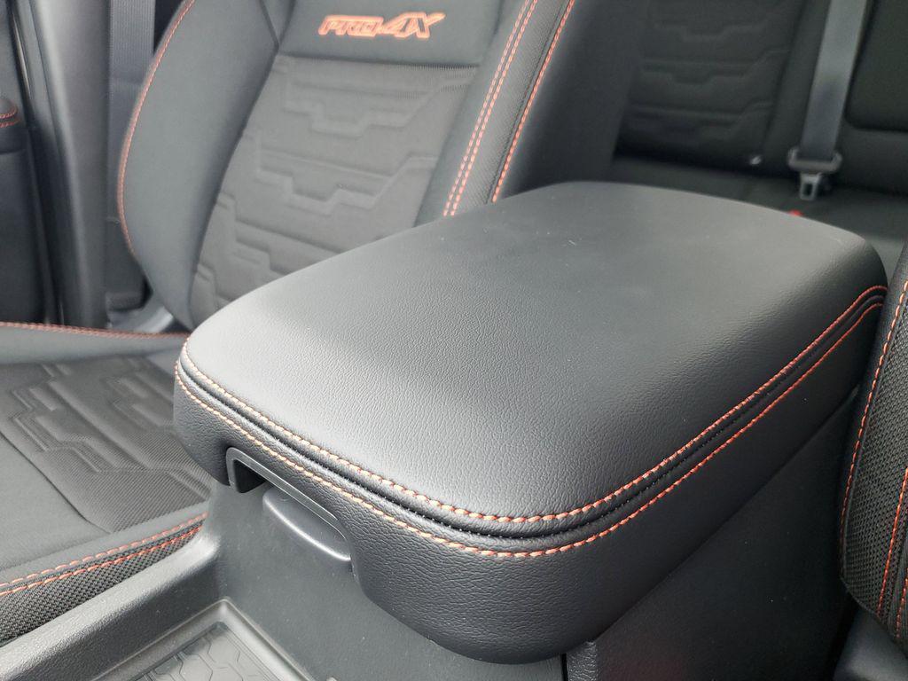 new 2025 Nissan Frontier car, priced at $39,127