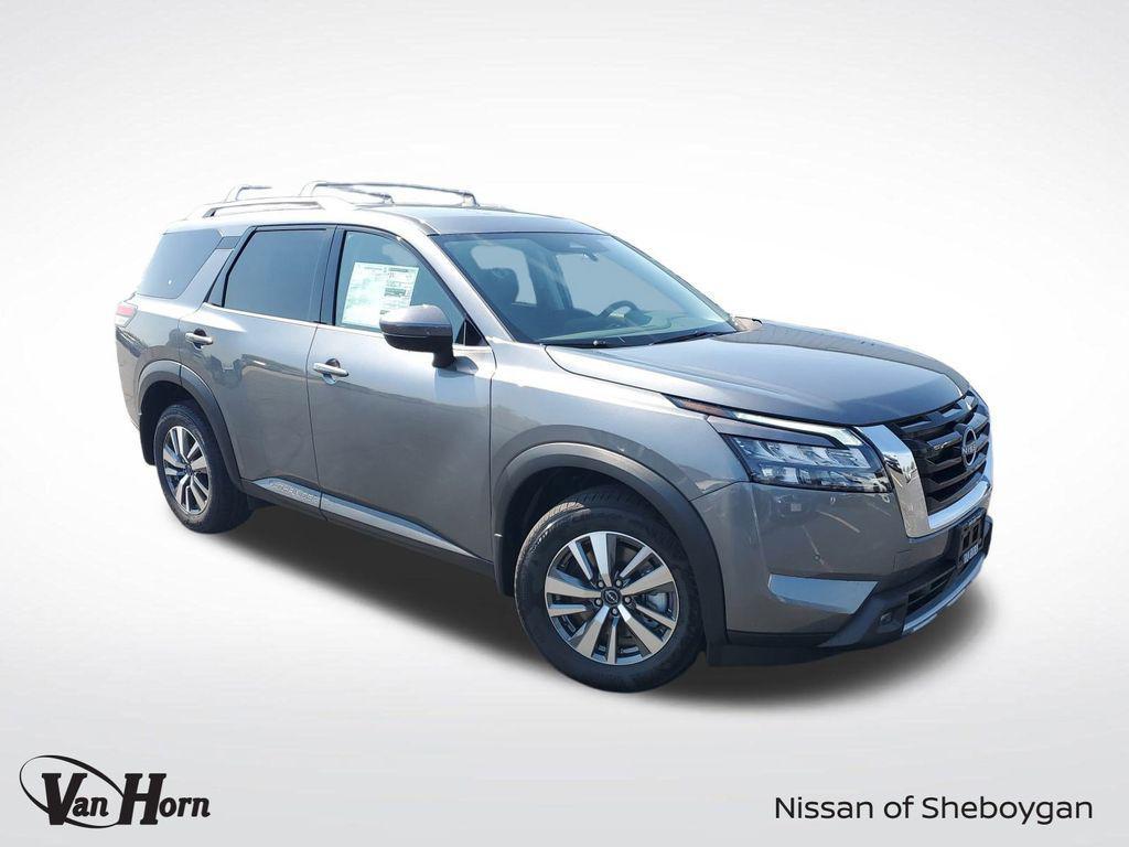 new 2025 Nissan Pathfinder car, priced at $39,321