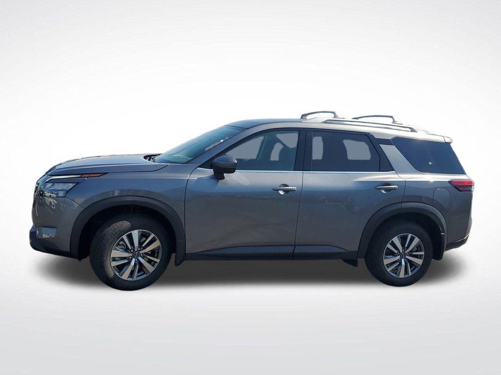 new 2025 Nissan Pathfinder car, priced at $39,321