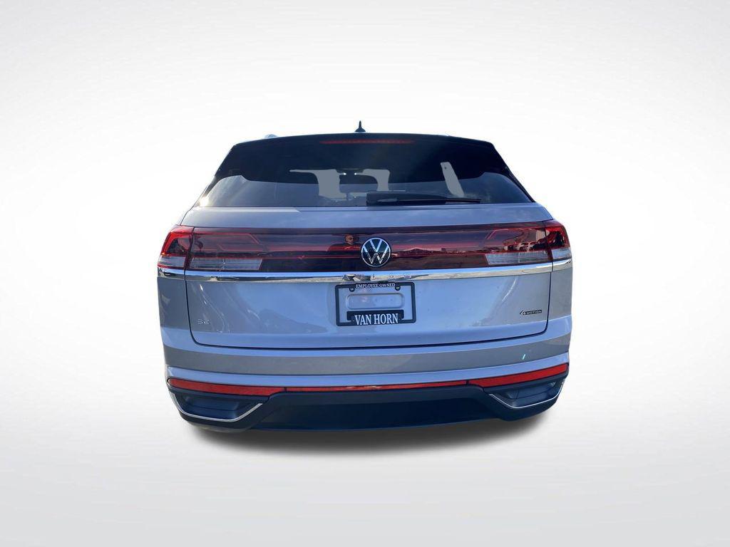 new 2026 Volkswagen Atlas Cross Sport car, priced at $39,963