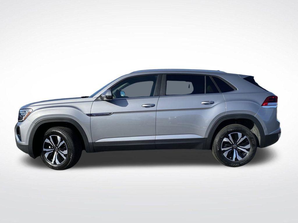 new 2026 Volkswagen Atlas Cross Sport car, priced at $39,963