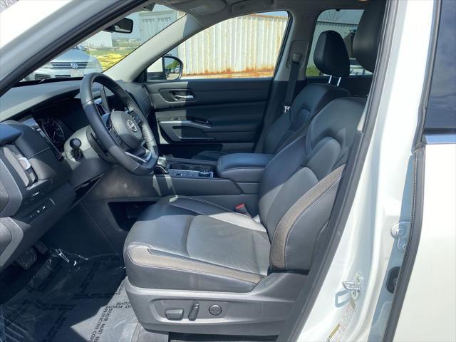 used 2023 Nissan Pathfinder car, priced at $35,990