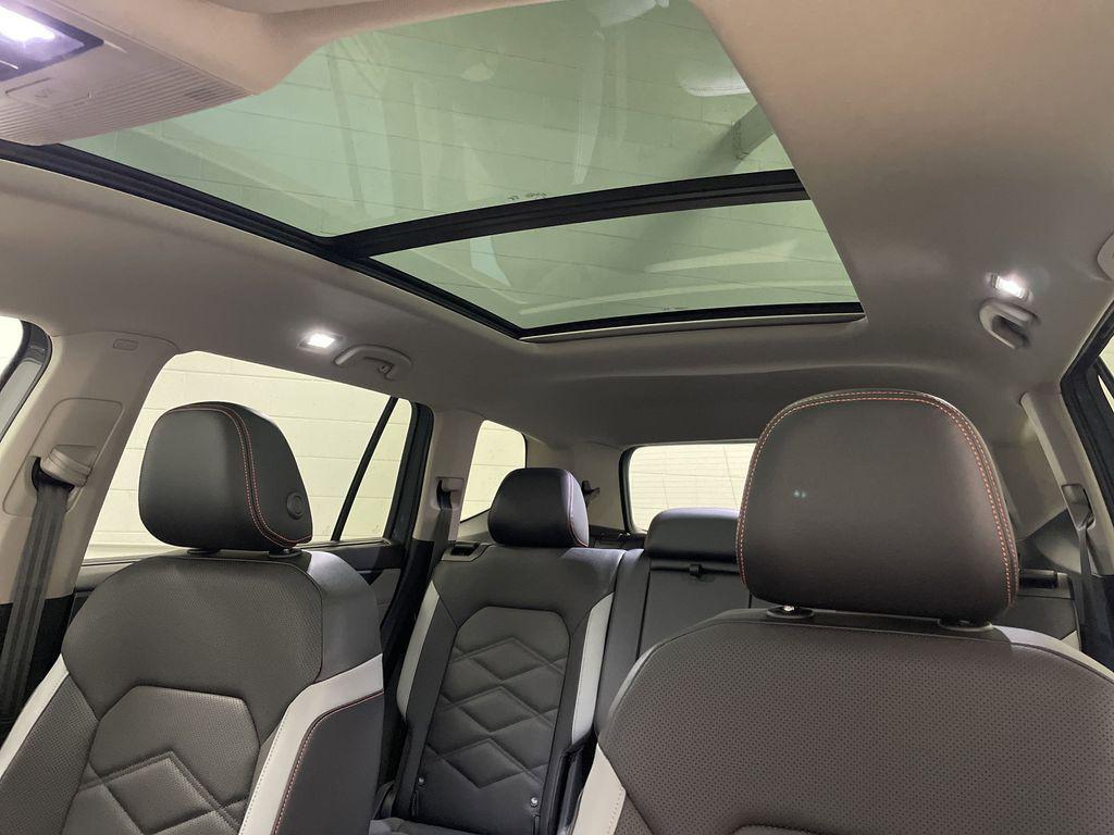 used 2024 Volkswagen Atlas car, priced at $34,870