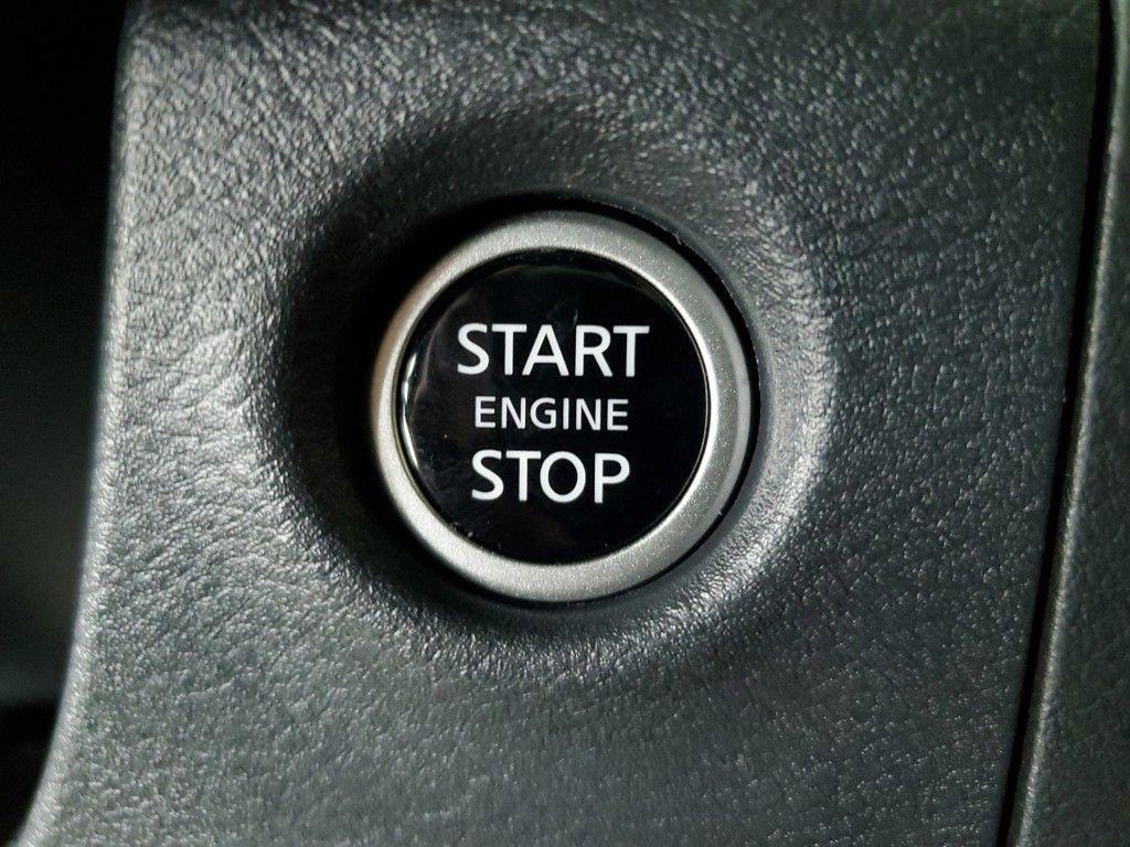 new 2025 Nissan Frontier car, priced at $39,275