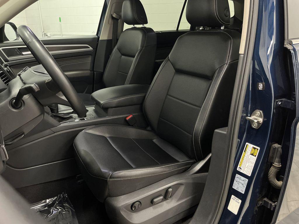 used 2021 Volkswagen Atlas car, priced at $24,990