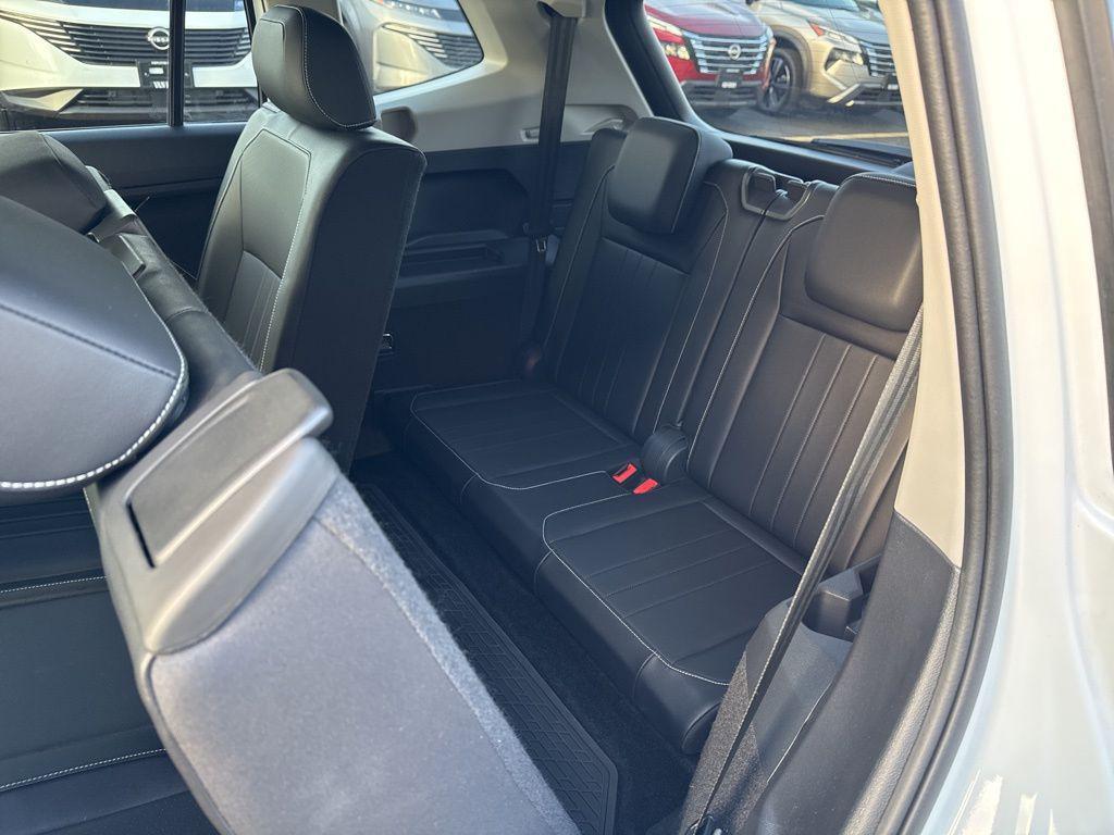 used 2024 Volkswagen Tiguan car, priced at $24,951