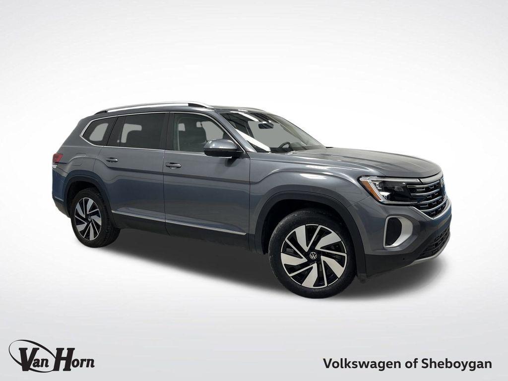 used 2024 Volkswagen Atlas car, priced at $33,587