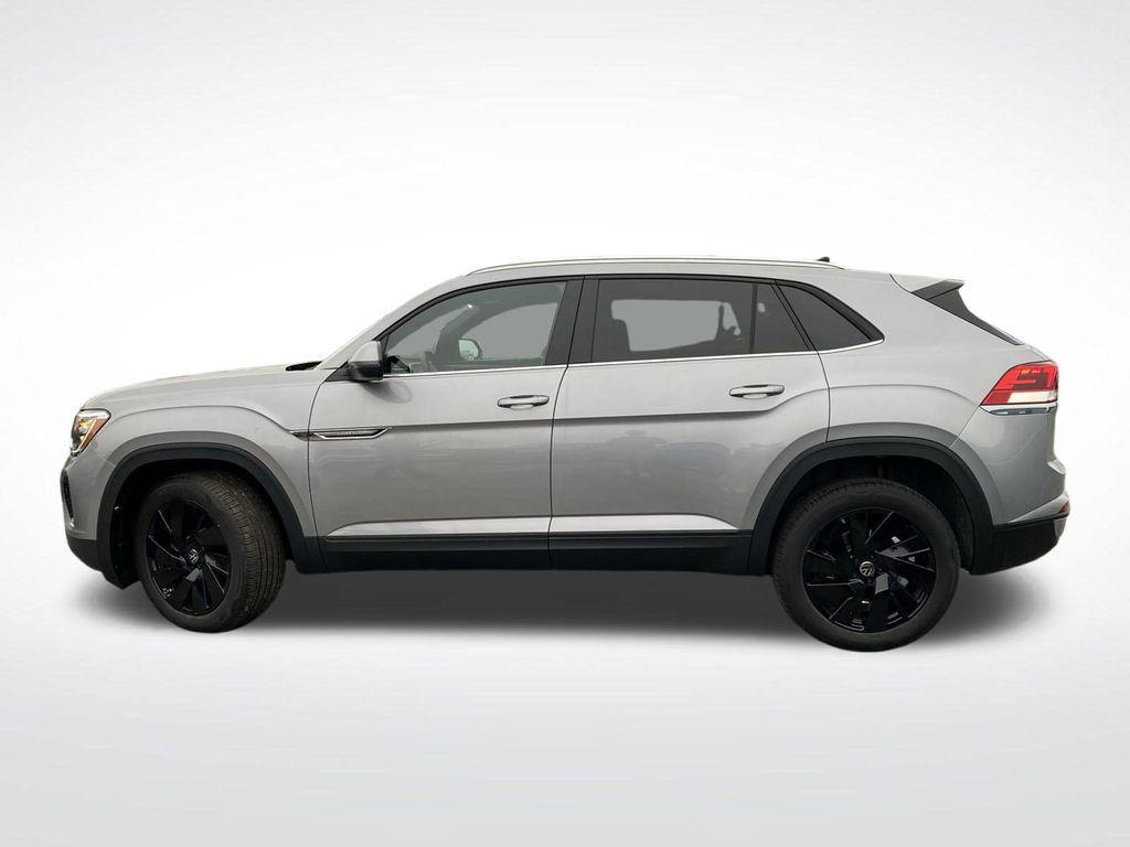 new 2025 Volkswagen Atlas Cross Sport car, priced at $40,276