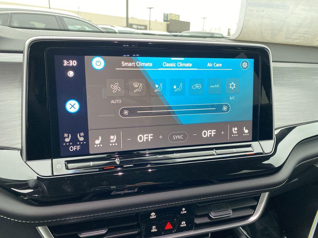 new 2025 Volkswagen Atlas Cross Sport car, priced at $40,276