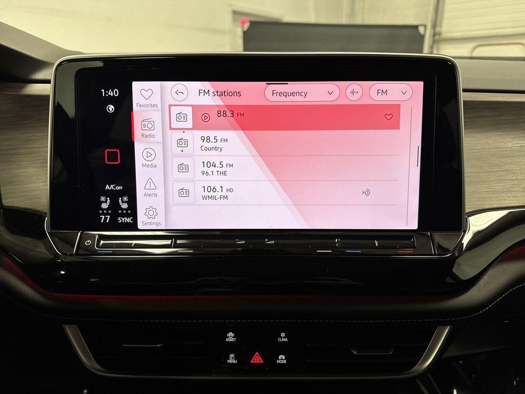 used 2024 Volkswagen Atlas car, priced at $35,841