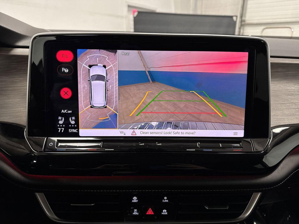 used 2024 Volkswagen Atlas car, priced at $35,841