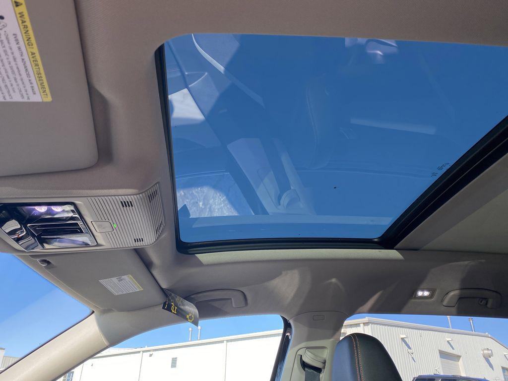 new 2025 Volkswagen Atlas car, priced at $40,800