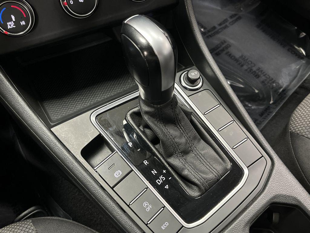 used 2021 Volkswagen Jetta car, priced at $14,995