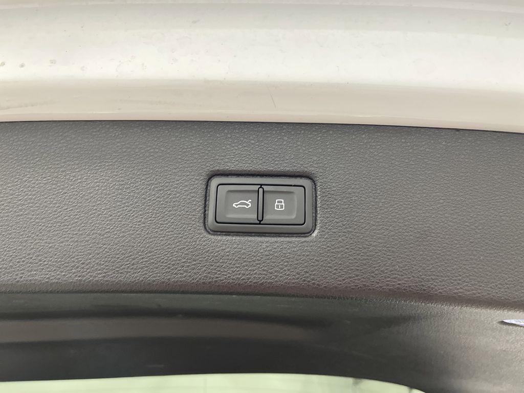 used 2022 Audi Q7 car, priced at $38,798