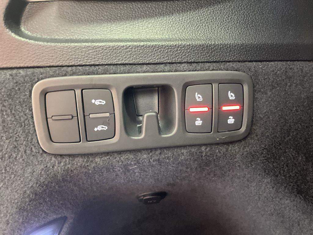 used 2022 Audi Q7 car, priced at $38,798