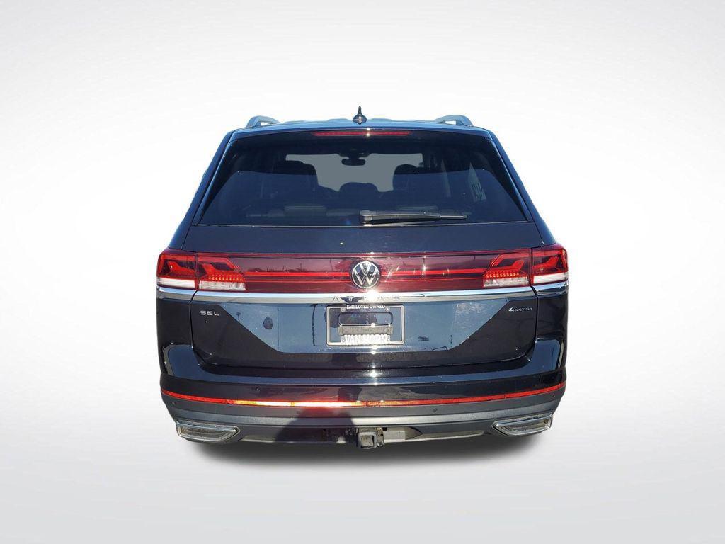 used 2024 Volkswagen Atlas car, priced at $36,404