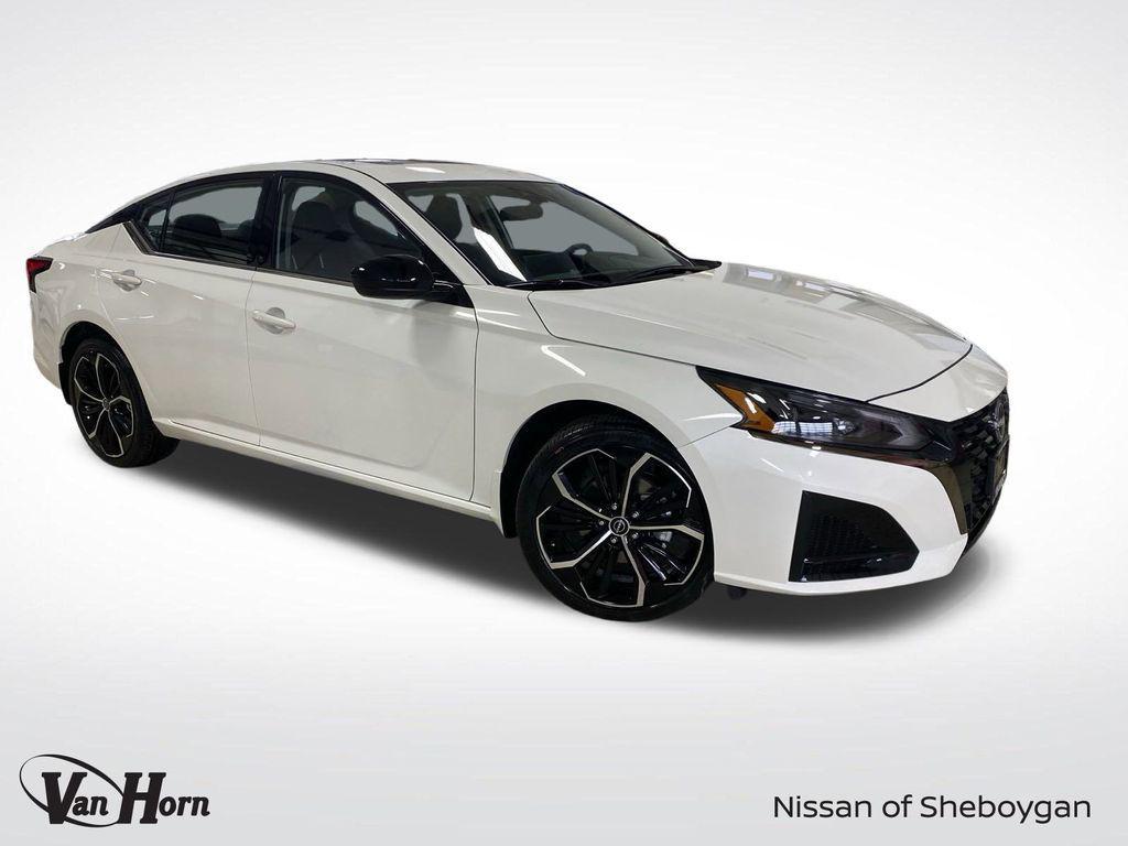 new 2025 Nissan Altima car, priced at $31,862