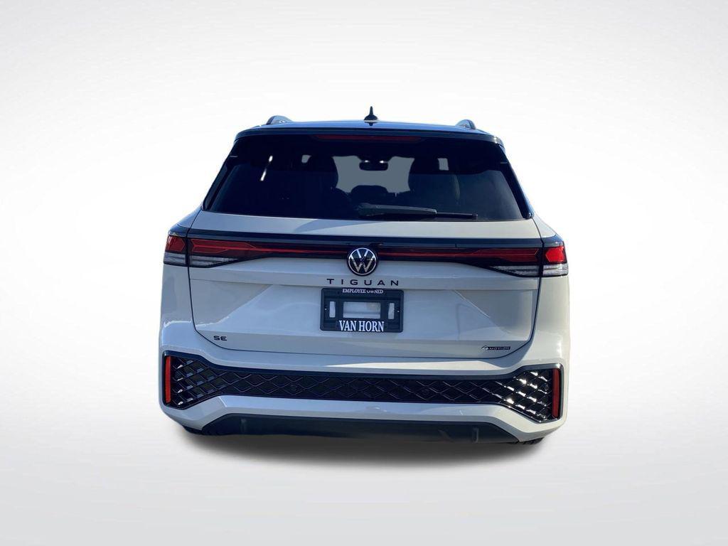 new 2026 Volkswagen Tiguan car, priced at $39,049