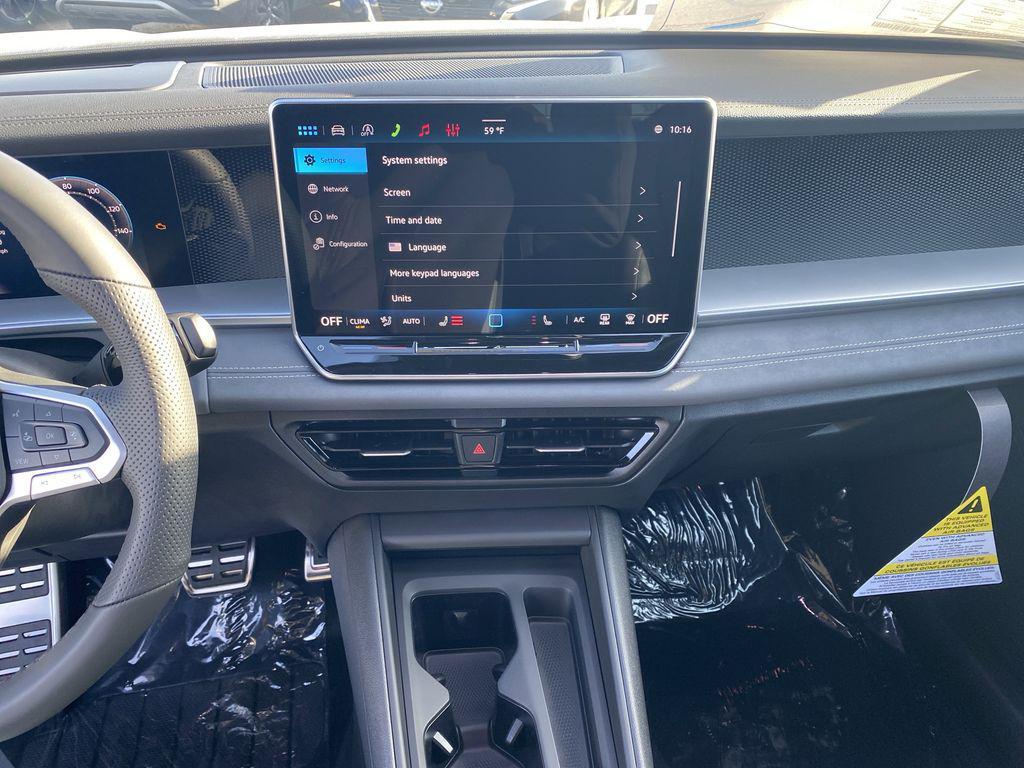 new 2026 Volkswagen Tiguan car, priced at $39,049