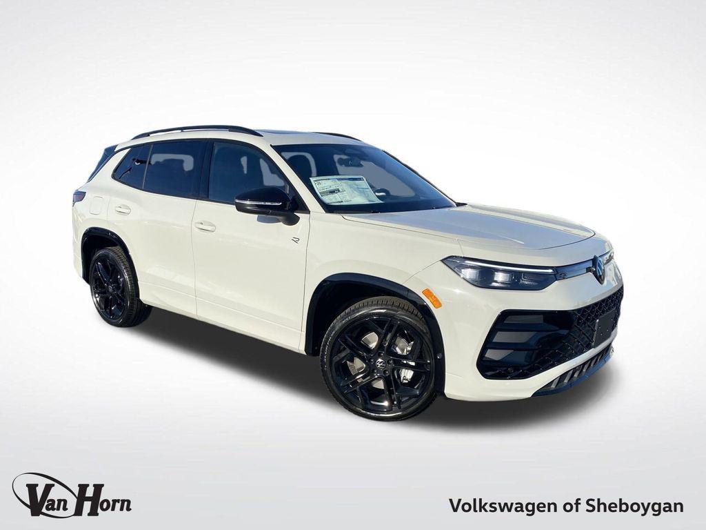 new 2026 Volkswagen Tiguan car, priced at $39,049