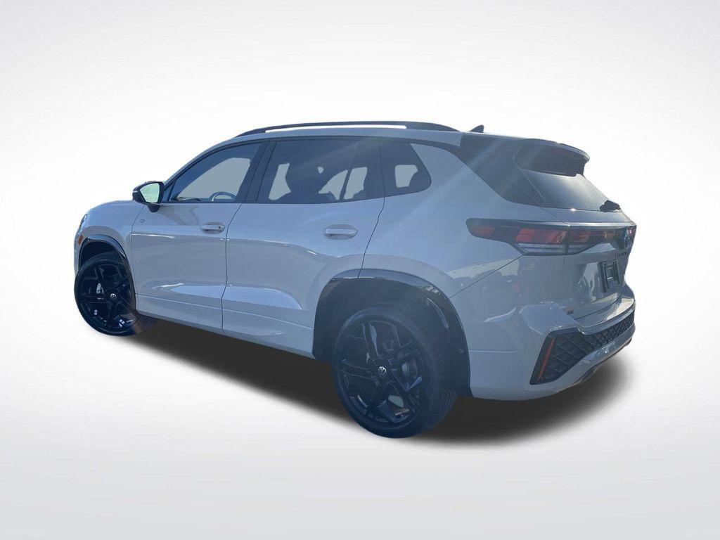 new 2026 Volkswagen Tiguan car, priced at $39,049