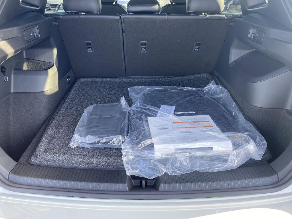 new 2026 Volkswagen Tiguan car, priced at $39,049