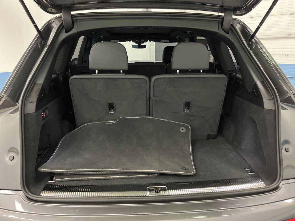 used 2025 Audi Q7 car, priced at $54,977