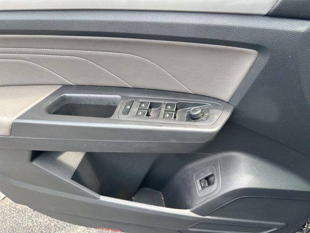 used 2023 Volkswagen Atlas car