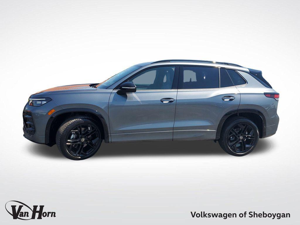 new 2025 Volkswagen Tiguan car, priced at $37,243