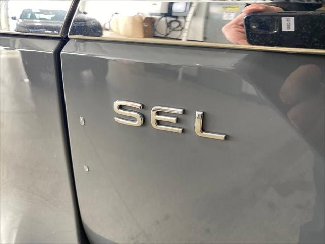 new 2025 Volkswagen Atlas car, priced at $49,214