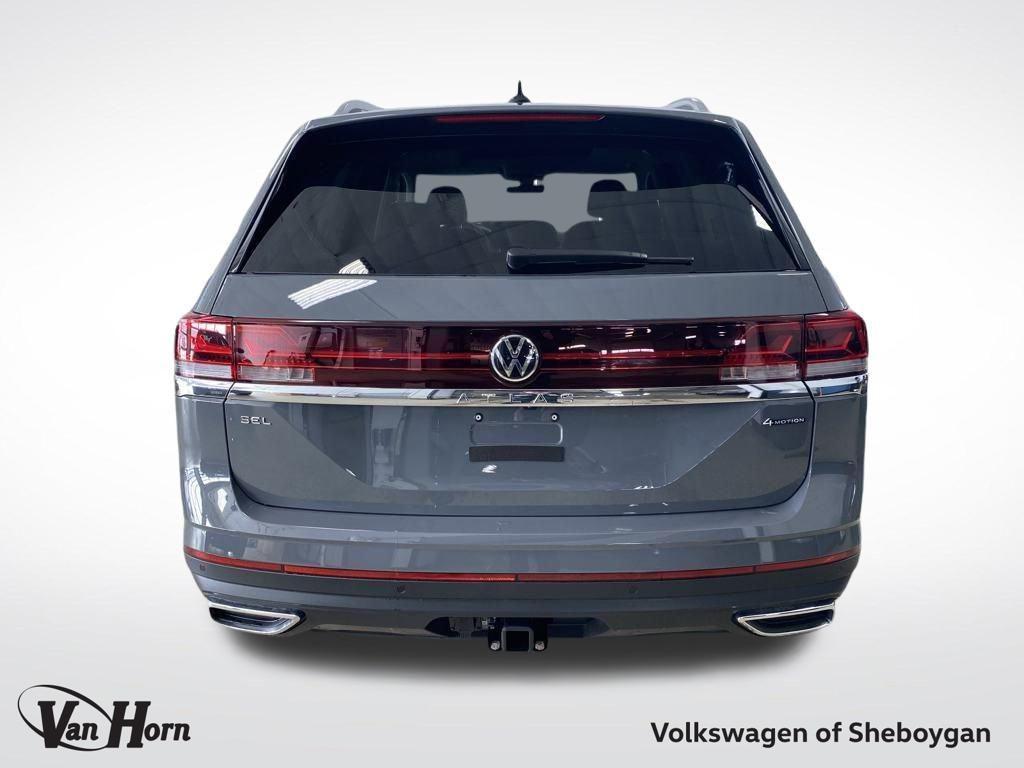 new 2025 Volkswagen Atlas car, priced at $45,714